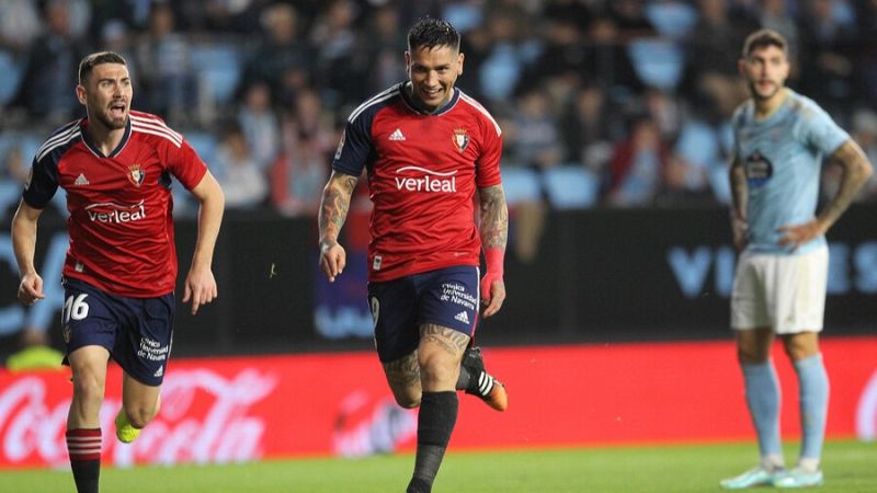 Osasuna asalta Balaídos para instalarse en zona Champions y amargar el estreno de Carvalhal en el Celta
