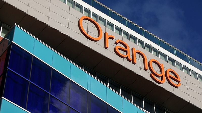 Orange sufre un ciberataque que expone la información de algunos de sus clientes