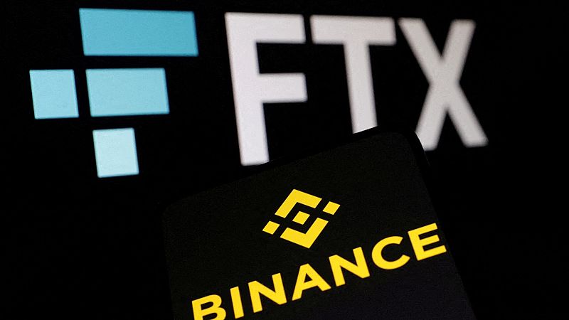 La plataforma de criptomonedas Binance renuncia a la compra de FTX y el bitcoin cae a niveles de hace dos años