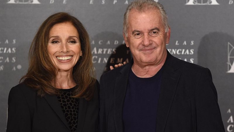 Víctor Manuel intentó quitarle "Santa Lucía" a Miguel Ríos y este es el motivo