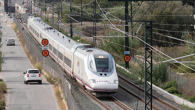 El número de personas que viajó en transporte público en septiembre aumentó un 23,1%