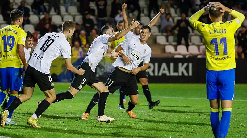 El Real Unión y el Arenteiro eliminan al Cádiz y el Almería en la Copa