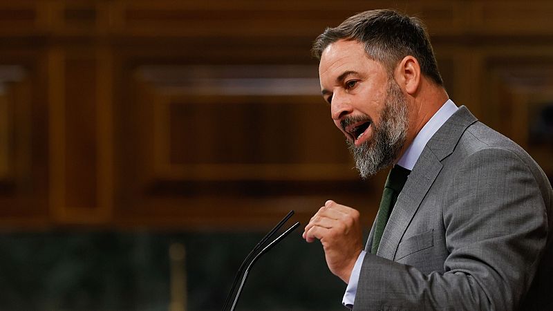 Abascal insta al PP a presentar una moción de censura y pide un referéndum para ilegalizar partidos independentistas