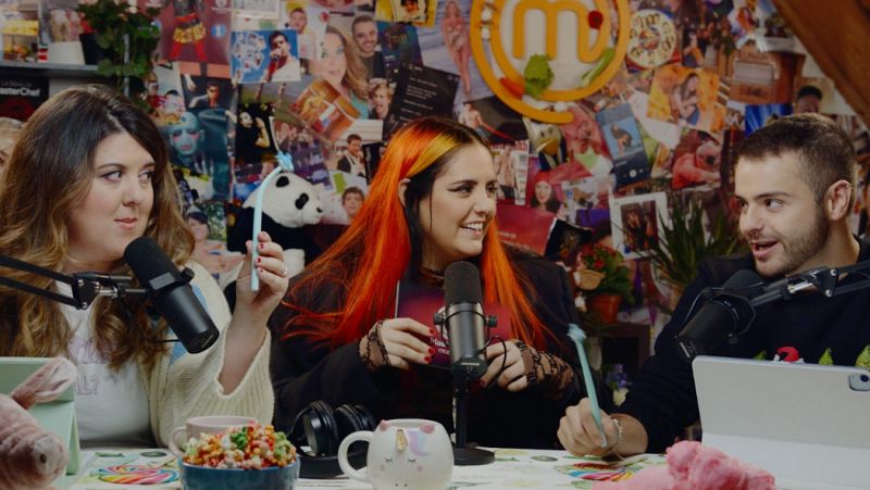 Andrea Compton en el videpodcast de MasterChef: "Me gustaría hacer el amor con Bustamante"