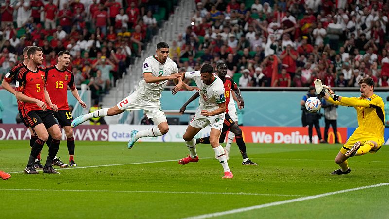 Bélgica 0 - 2 Marruecos: Dos zarpazos de los Leones del Atlas dejan helados a los Diablos Rojos