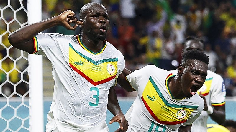 Ecuador 1-2 Senegal: Koulibaly mete a Senegal en octavos como segunda de grupo tras imponerse a Ecuador