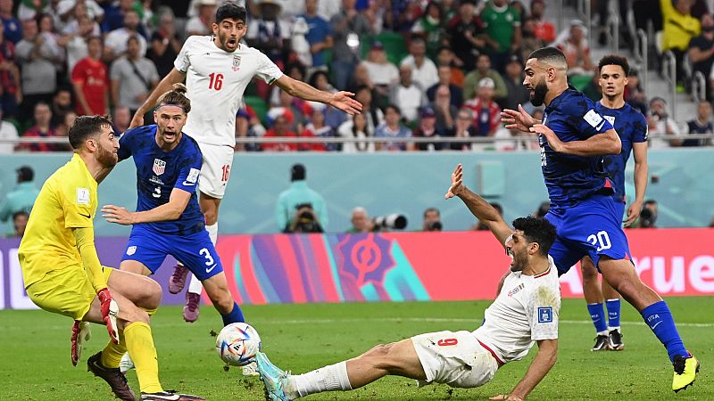 Irán 0-1 Estados Unidos: victoria por la mínima estadounidense y billete para octavos