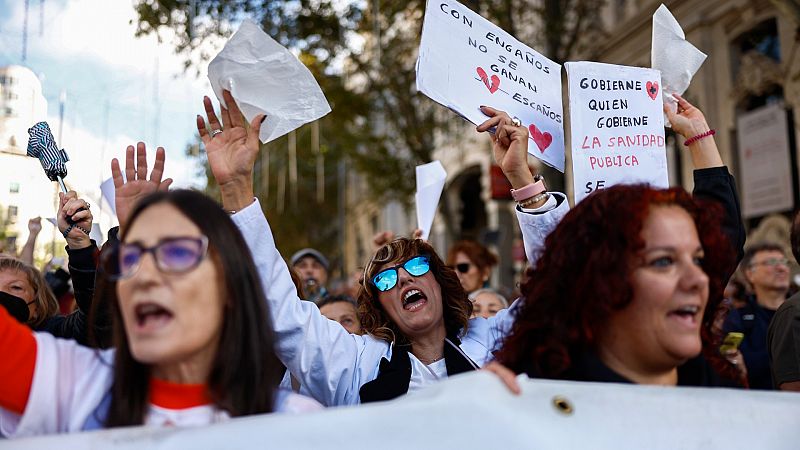 Los sindicatos médicos descartan de momento convocar una huelga nacional