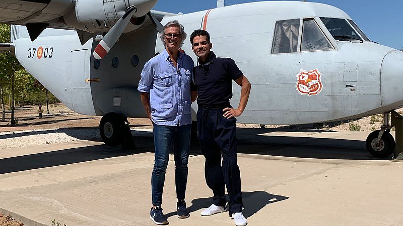 El polifacético artista Javier Castillo, 'Poty', invitado en 'Un país en danza'
