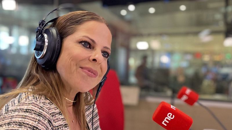Pastora Soler: "Hay muchas historias en este disco del amor en la madurez"