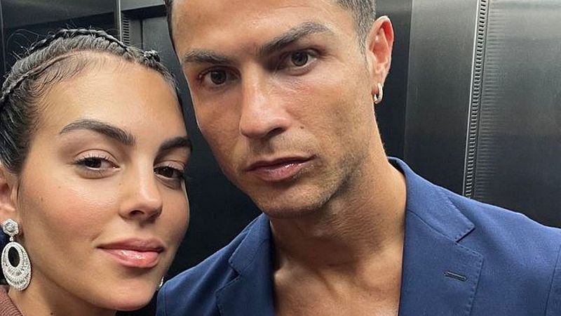Cristiano Ronaldo reniega de su familia en Navidad y defiende a Georgina Rodr�guez