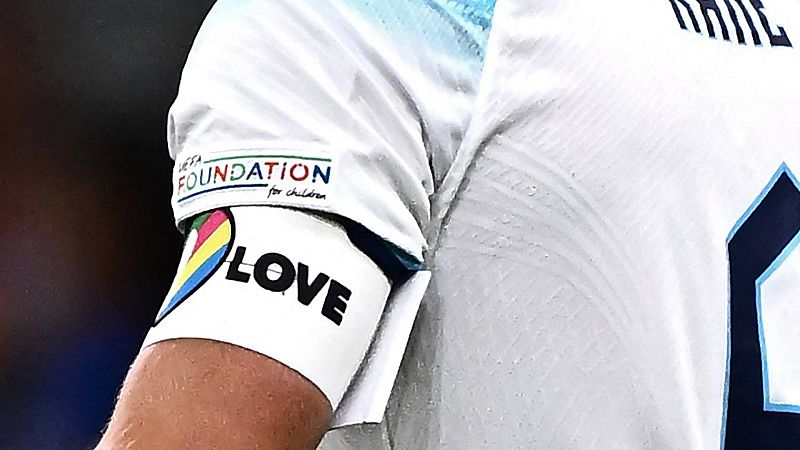 Siete selecciones renuncian a lucir el brazalete arcoíris en el Mundial de Qatar