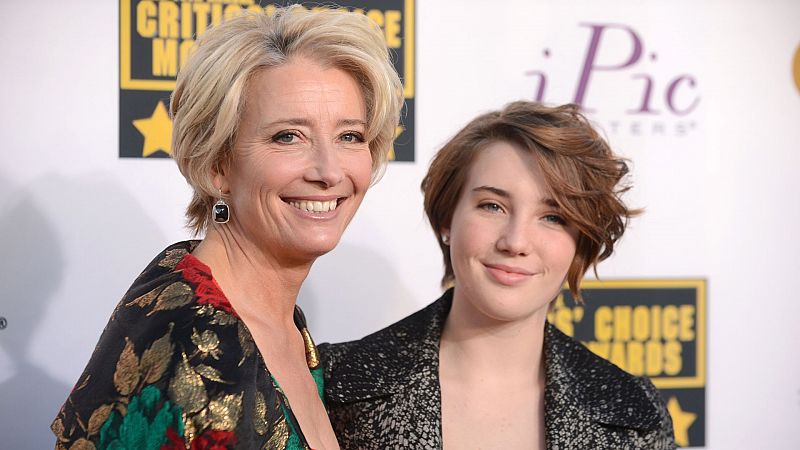 El hijo de Emma Thompson: niño soldado, víctima de una guerra y superviviente de un genocidio