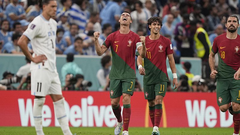 Bruno Fernandes guía a Portugal hacia octavos de final y pone a Uruguay contra las cuerdas