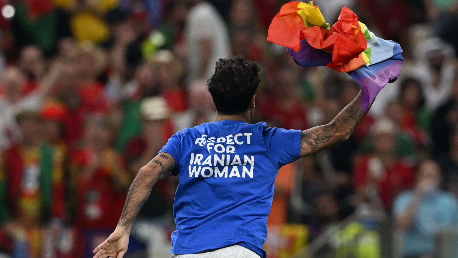 El activista que saltó al Portugal-Uruguay para reivindicar los derechos de las mujeres iraníes