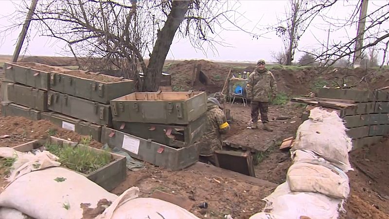 Ucrania fortifica el río Dniéper ante el posible asalto anfibio de Rusia: "Si los rusos regresan, los echaremos"