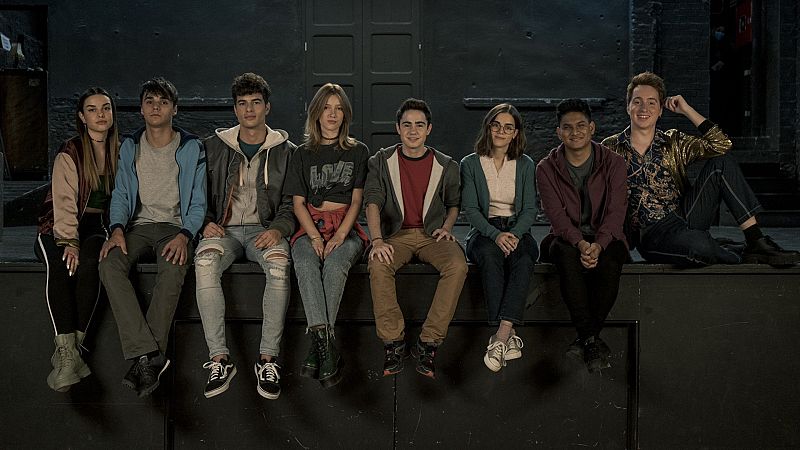 La serie de Playz 'Ser o no ser', premio ODA 2022 a la mejor ficción