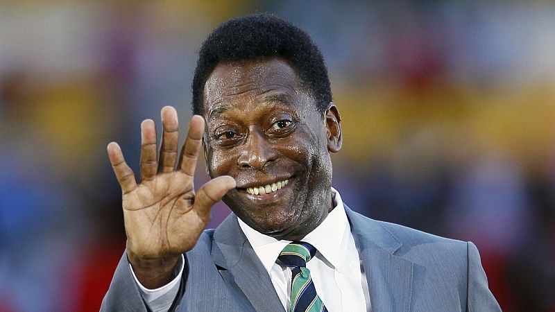 Pelé amó el fútbol, a sus tres esposas y... ¿tuvo una infinidad de hijos?