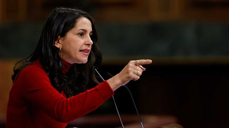 Arrimadas asegura que trabaja por una candidatura de "unidad" en Cs: "Solo si Bal no recapacita, presentaré mi lista"