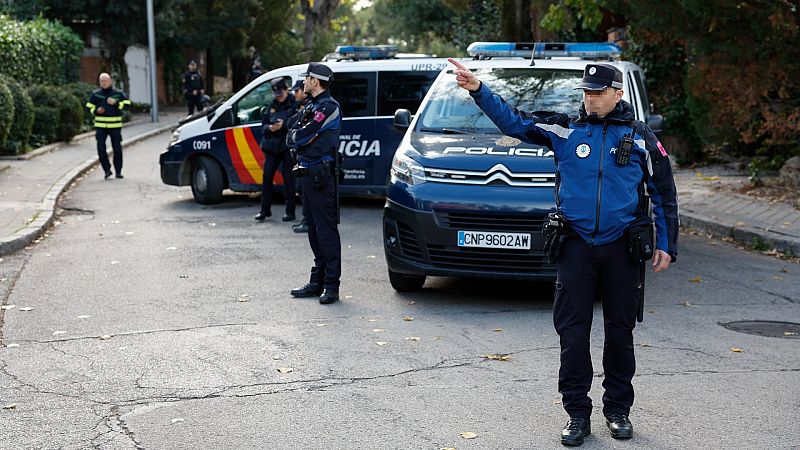 Interceptan tres sobres con ojos de animales en la embajada de Ucrania y los consulados de Barcelona y Málaga