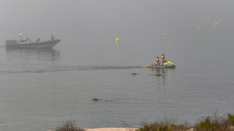 Muere un inmigrante yemení al intentar entrar a nado en Ceuta