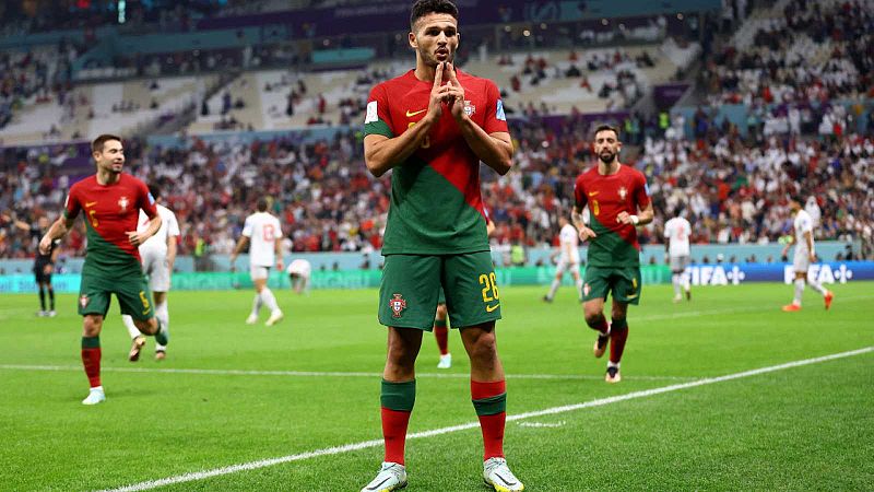 Portugal pasa página de Cristiano, Gonçalo Ramos marca un 'hat-trick' y Pepe hace historia