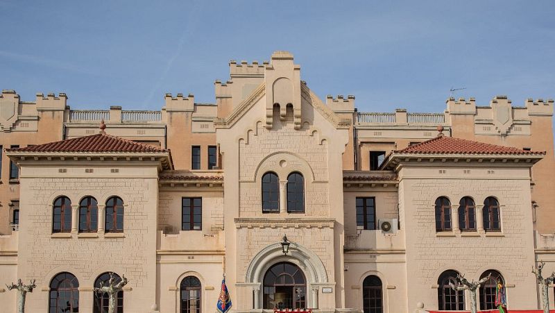 El Ejército informa a la Fiscalía sobre el presunto sorteo de una prostituta entre militares del Bruc de Barcelona