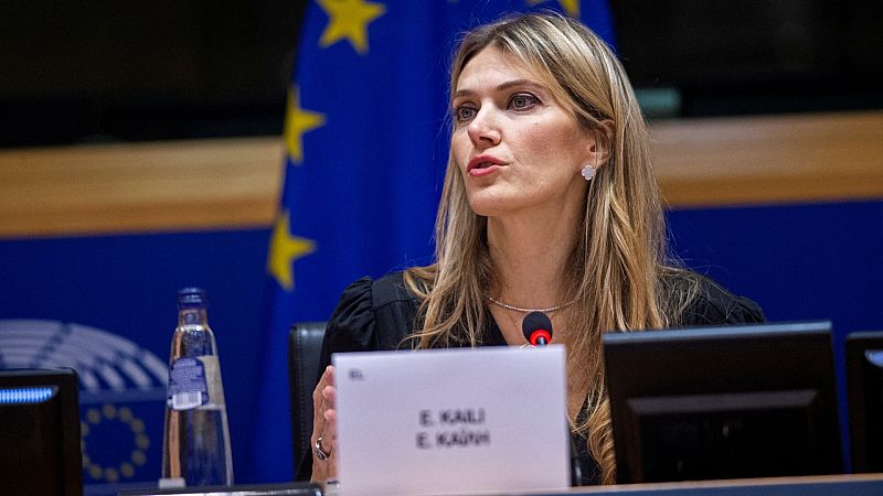 Las autoridades griegas embargan los bienes de la vicepresidenta del Parlamento Europeo y de sus familiares