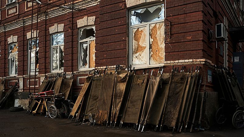 Fuego y destrucción: la batalla encarnizada por Bakhmut, la llave del control de Donetsk