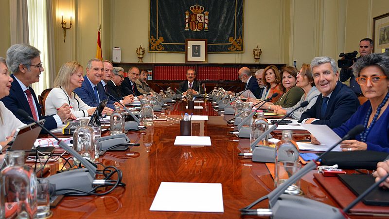 El CGPJ convoca el pleno pedido por los conservadores para renovar el Constitucional el 20 de diciembre