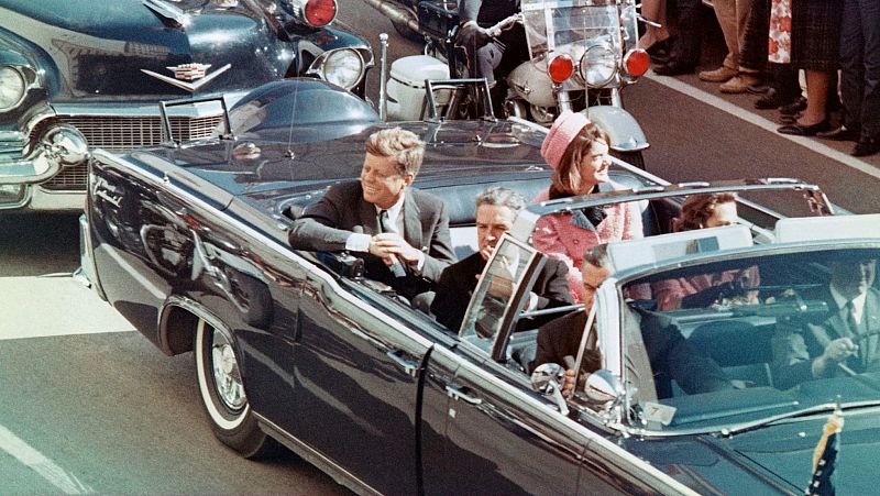 Los Archivos Nacionales de EE.UU. desclasifican más de 13.000 documentos sobre el asesinato de John F. Kennedy