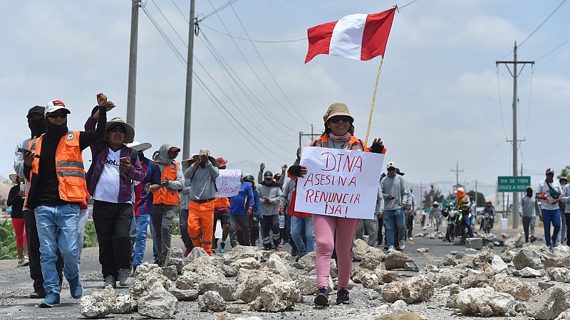 El Congreso de Perú rechaza el proyecto para adelantar las elecciones a diciembre de 2023
