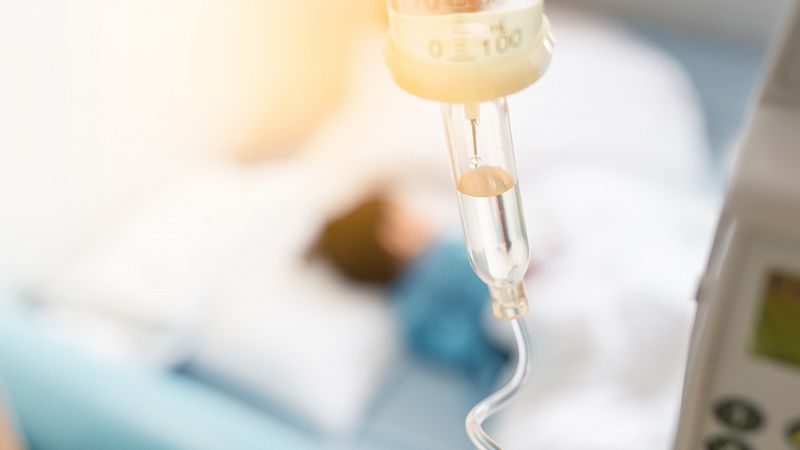 Científicos españoles descubren un mecanismo genético que agrava la COVID-19 en niños