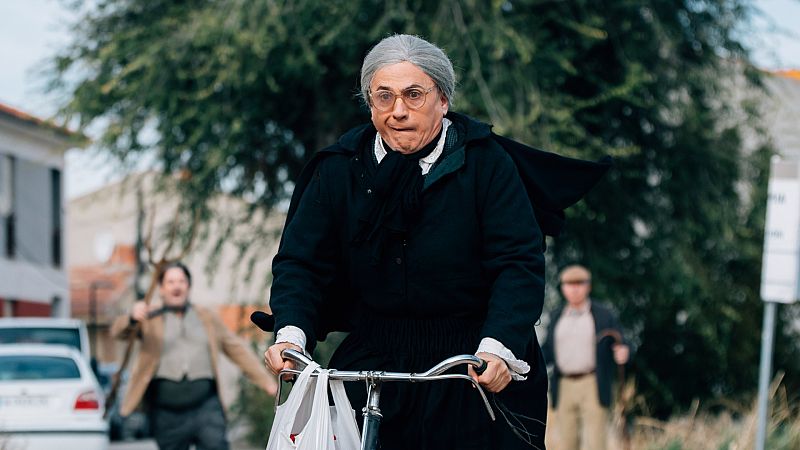 El vídeo de La Vieja'l Visillo bailando 'Despechá' de Rosalía es todo lo que necesitas para terminar el año