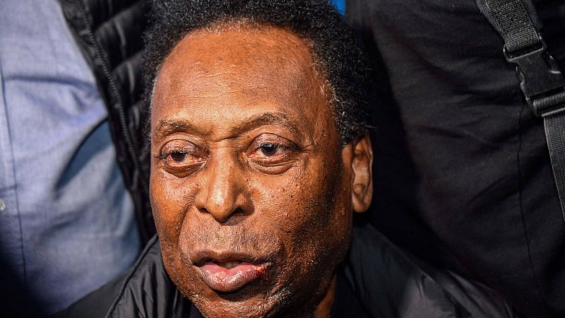 La familia de Pelé describe momentos de "mucha tristeza" y otros "divertidos" tras un mes de hospitalización