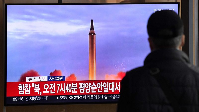 Corea del Norte lanza tres misiles balísticos de corto alcance al mar de Japón, según Seúl