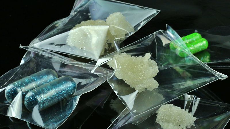 Shabú: la droga 15 veces más potente que la cocaína que está causando problemas en el Raval de Barcelona