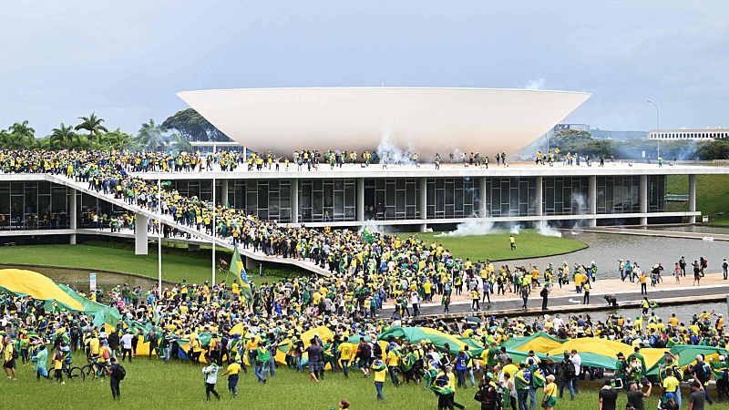 Así te hemos contado el asalto al Congreso de Brasil en directo