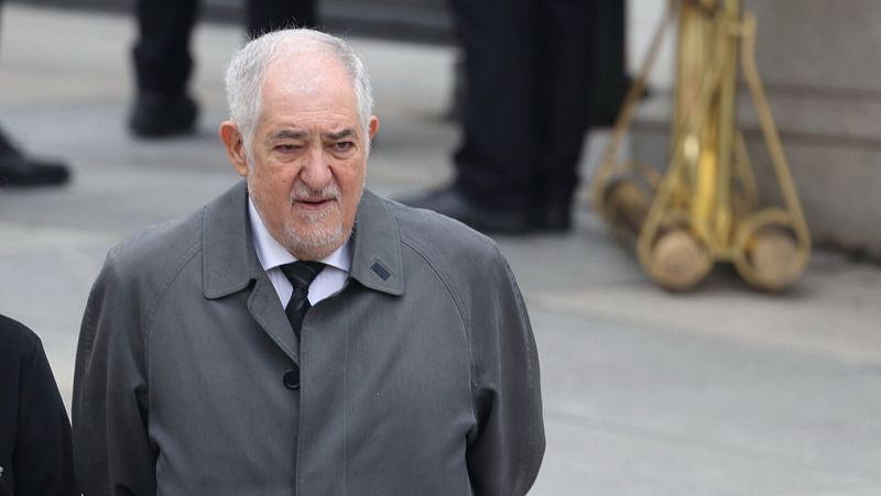 Conde-Pumpido, el presidente progresista del Constitucional que fue también fiscal general del Estado