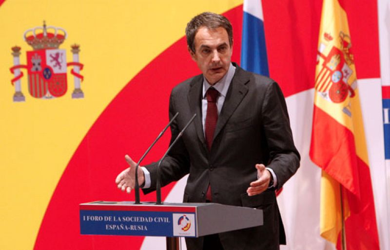 Zapatero: "Patxi López será coherente con su compromiso electoral"