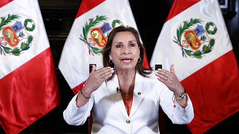 Boluarte pide perdón "si cometió errores en busca de la paz" y afirma que no dimitirá