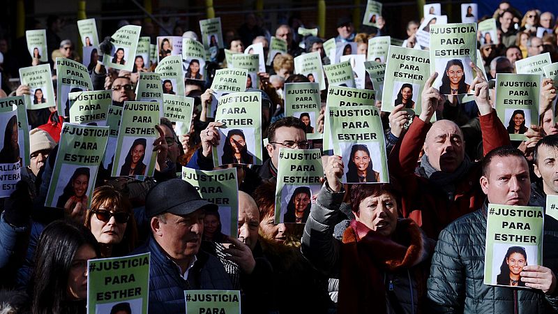 Cientos de personas piden en Valladolid "justicia para Esther Lpez" un ao despus de su muerte