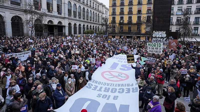 La Marea Blanca vuelve a salir a la calle en Madrid en defensa de la sanidad pública