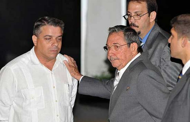 Raúl Castro remodela en profundidad el Gobierno cubano