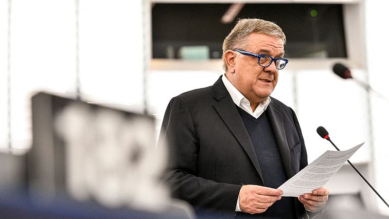 El presunto cabecilla del 'Catargate', Antonio Panzeri, pacta colaborar con la Justicia a cambio de una reducción de pena