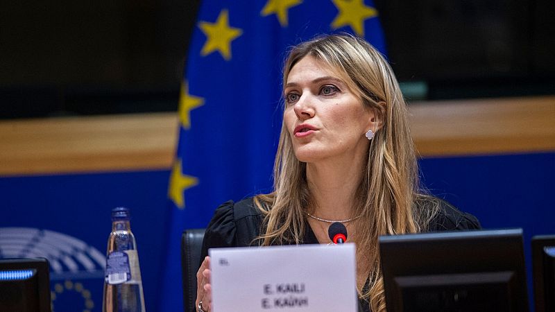 La justicia belga mantiene en prisión preventiva a Eva Kaili, la exvicepresidenta de la Eurocámara destituida por el 'Catargate'