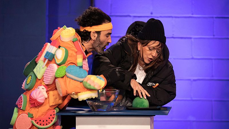 Bob Esponja ya tiene sucesor: Raúl Gómez se convierte en hombre esponja en 'Todos contra 1'