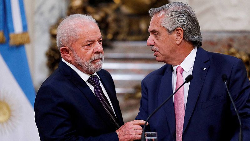 Lula y Fernández abogan por avanzar en el proyecto de una moneda común en Brasil y Argentina