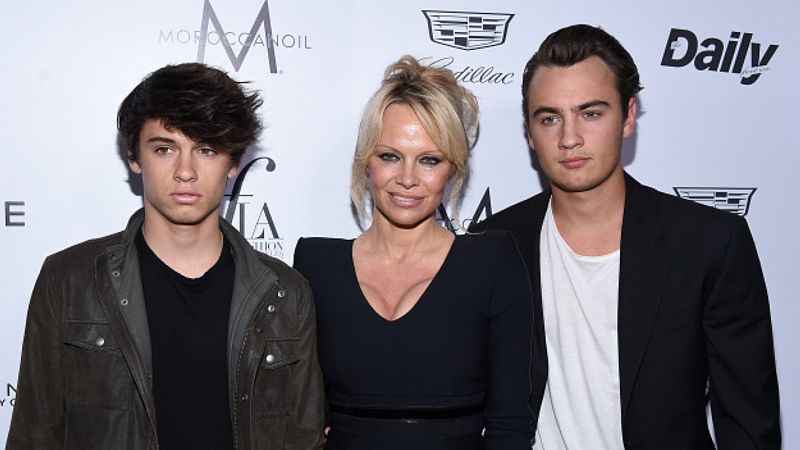 Pamela Anderson y Tommy Lee: la lucha de sus hijos para olvidar una traumática infancia