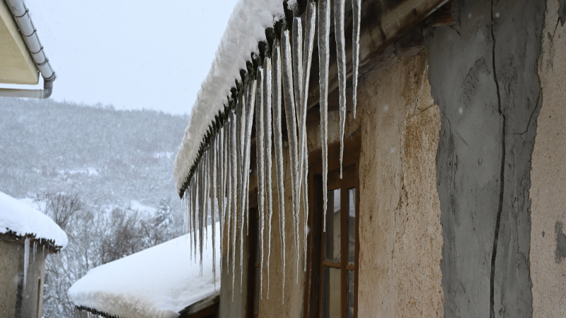 El frío pone en riesgo a 21 provincias de la Península con heladas generalizadas en el interior